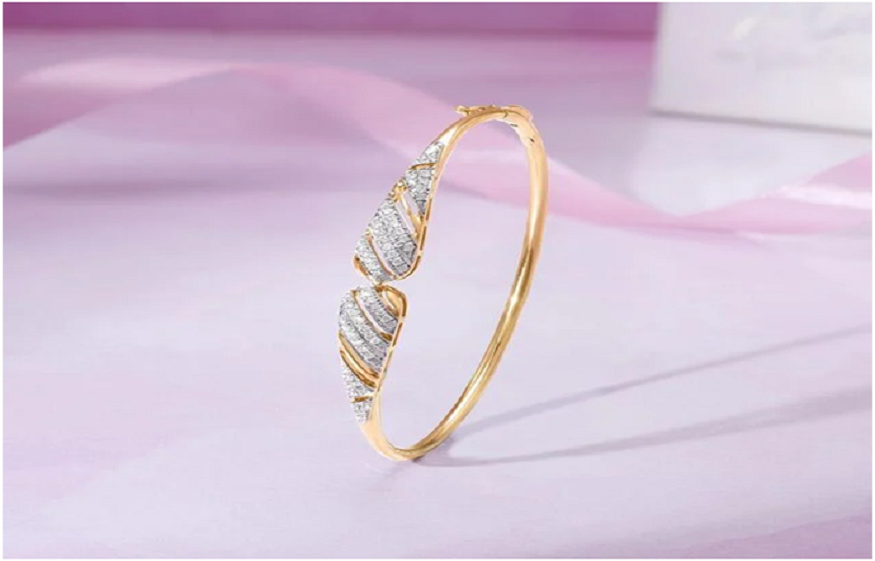 Celestial Merge Gold and Diamond Bracelet 